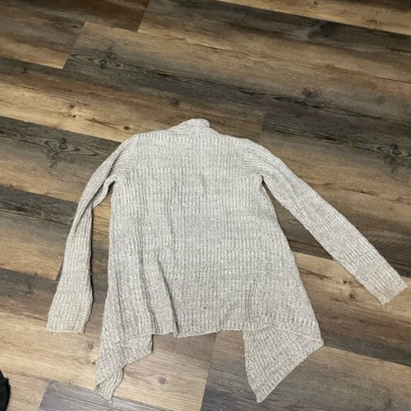 Rue21 Women's Light Gray Open-Front Cardigan - Picture 2 of 3